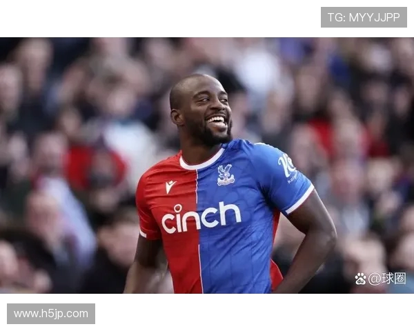 帽子戏法球员全场高光表现集锦